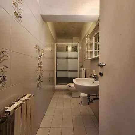 Hostal Singola